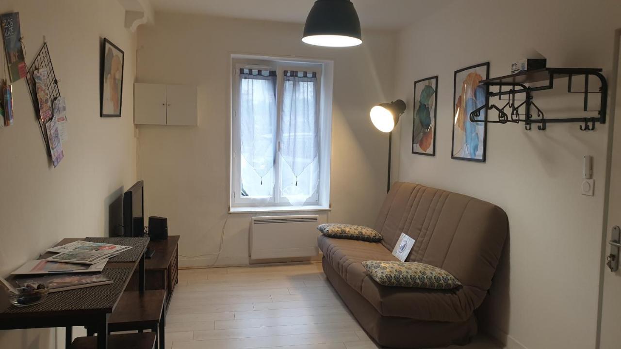 Studio meublé et équipé Ingre Esterno foto