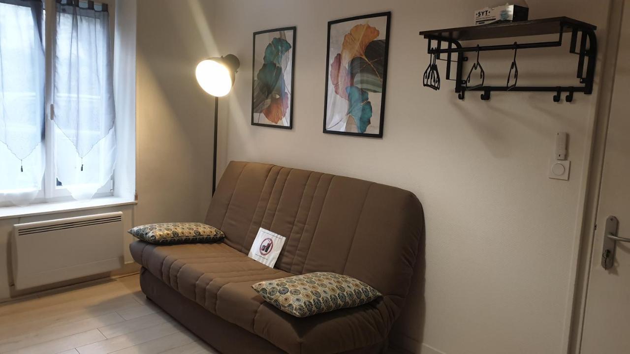 Studio meublé et équipé Ingre Esterno foto