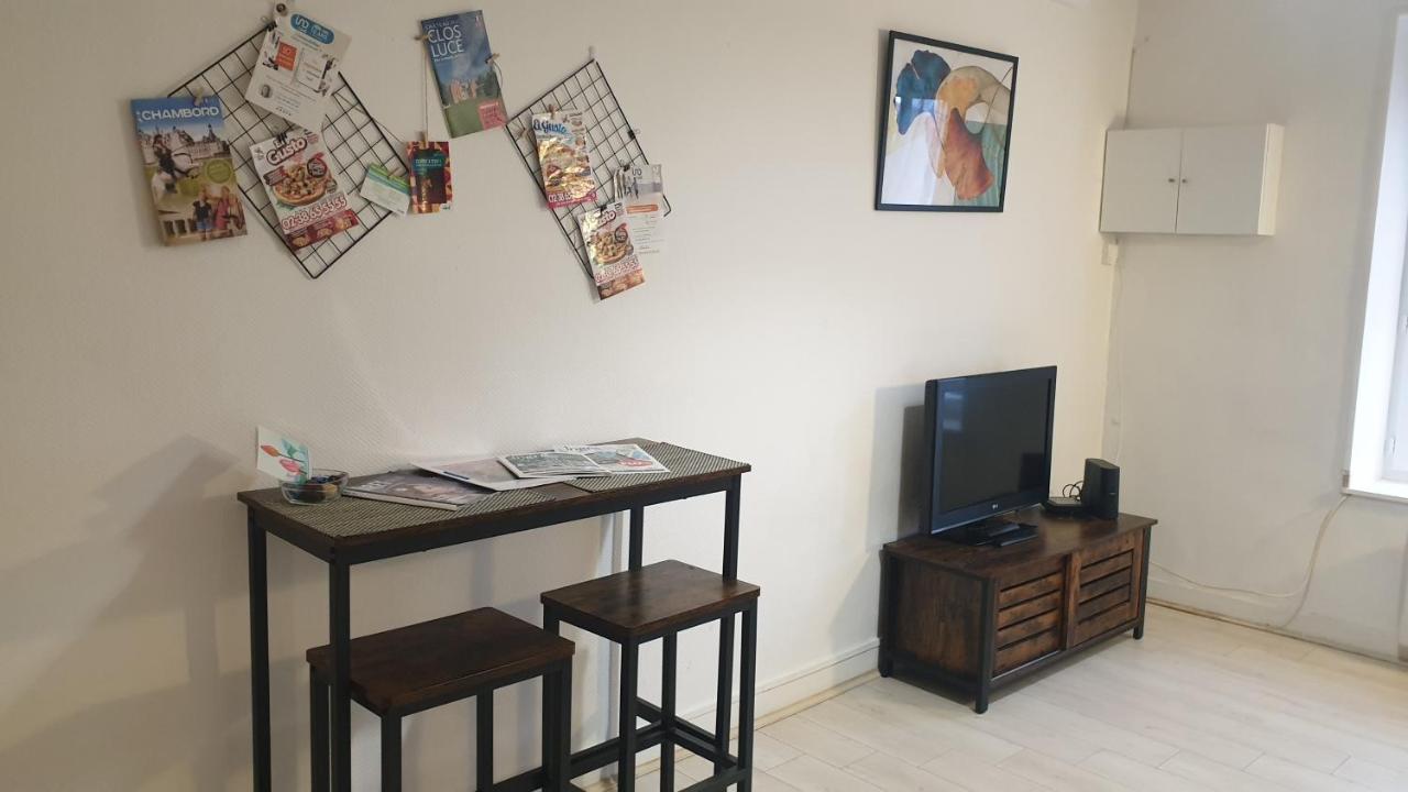 Studio meublé et équipé Ingre Esterno foto